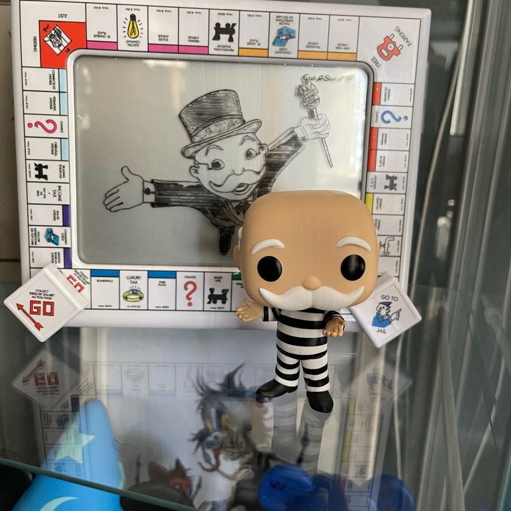 Monopoly Collectable - Picture 3 of 4